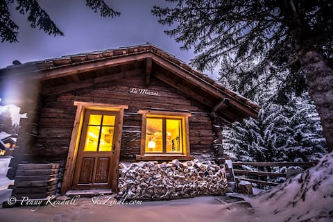 Le Mazot, Traditional Alpine Chalet nr Zinal