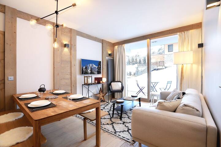 NEw apartment, SPA, ski in ski out