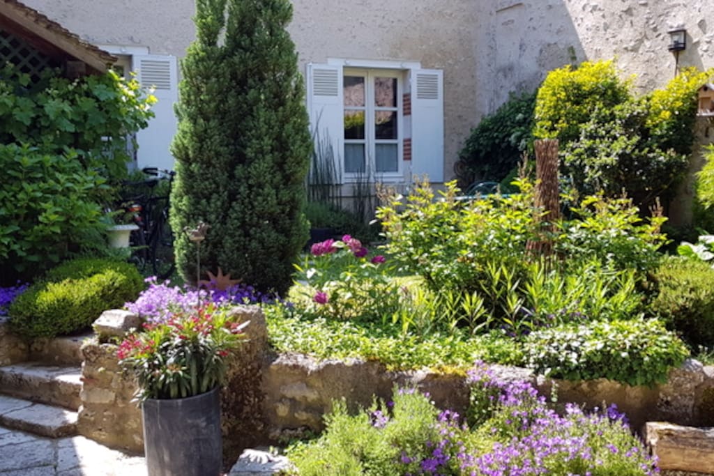 Le jardin en Mai