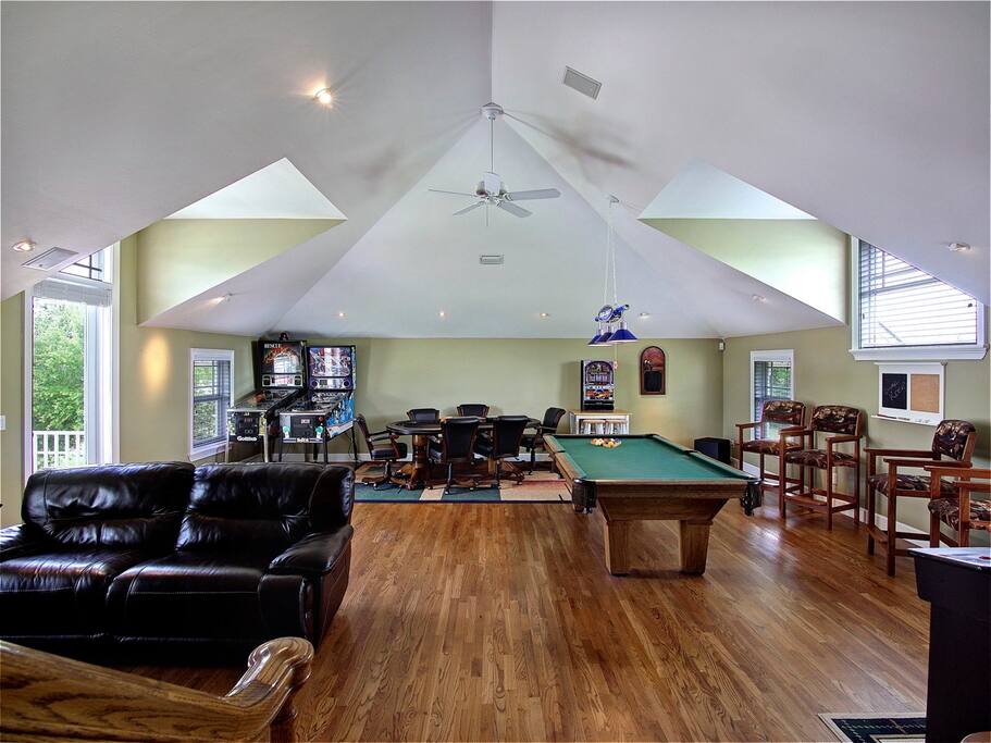 Billiard/media/gameroom