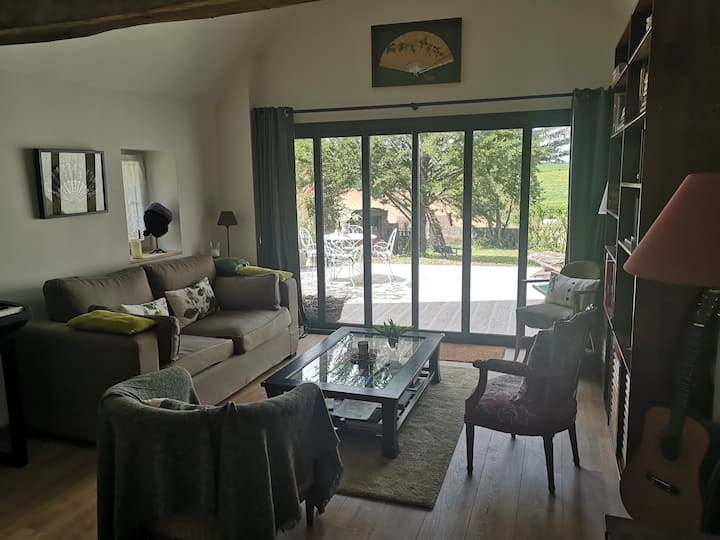 In the heart of Mortagne, a balcony overlooking the Perche