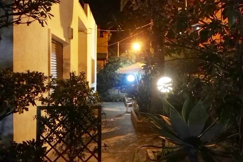 Garden/Giardino
