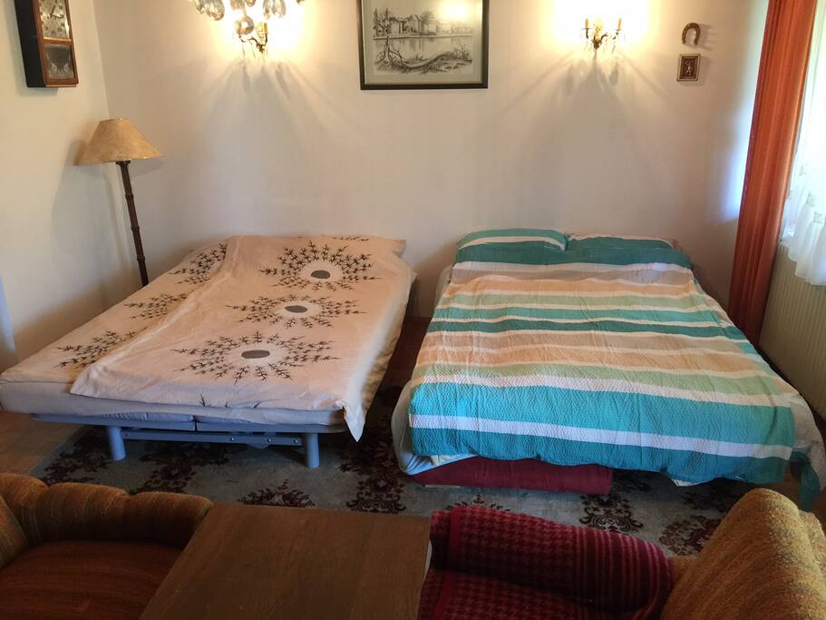 2x sofa in living room