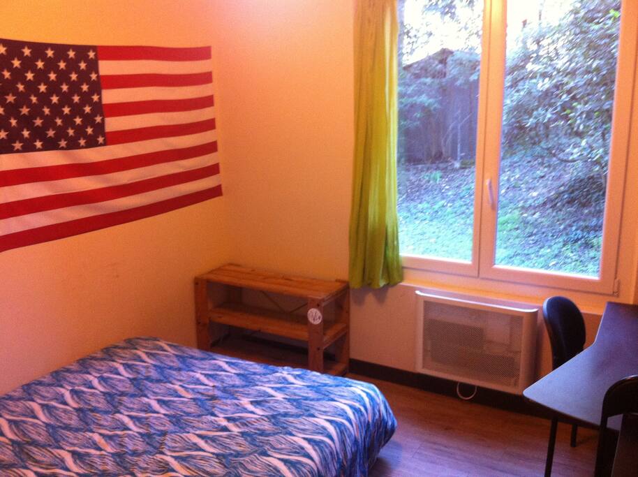 Chambre double sur le jardin