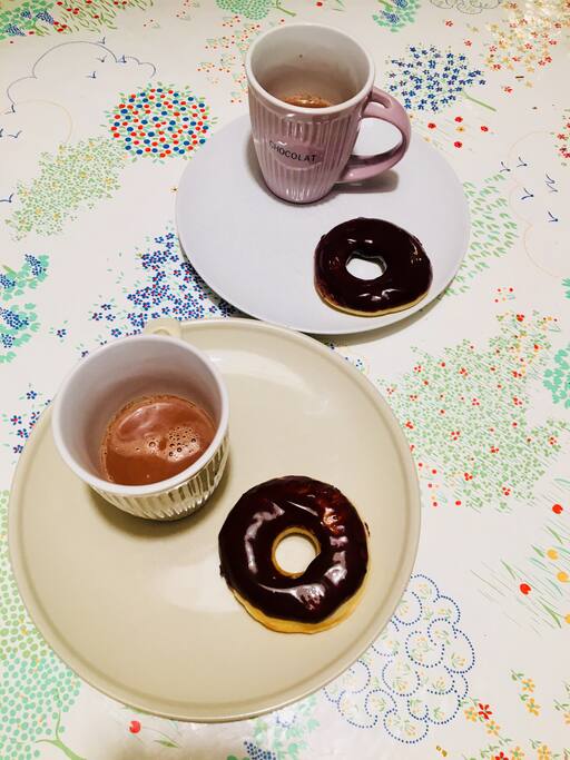 Chocolat chaud - Donuts
