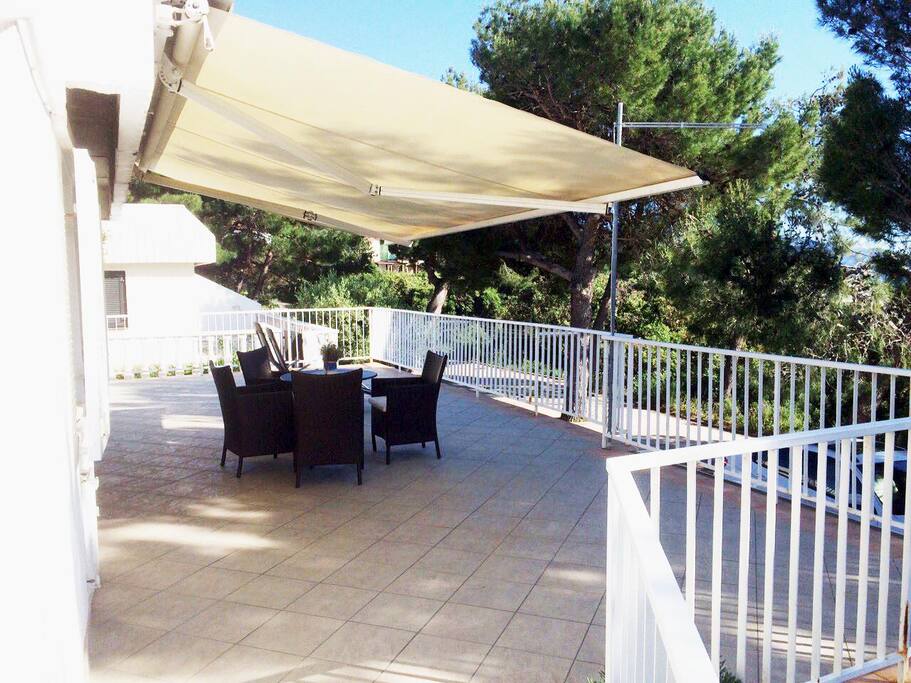 Front terrace