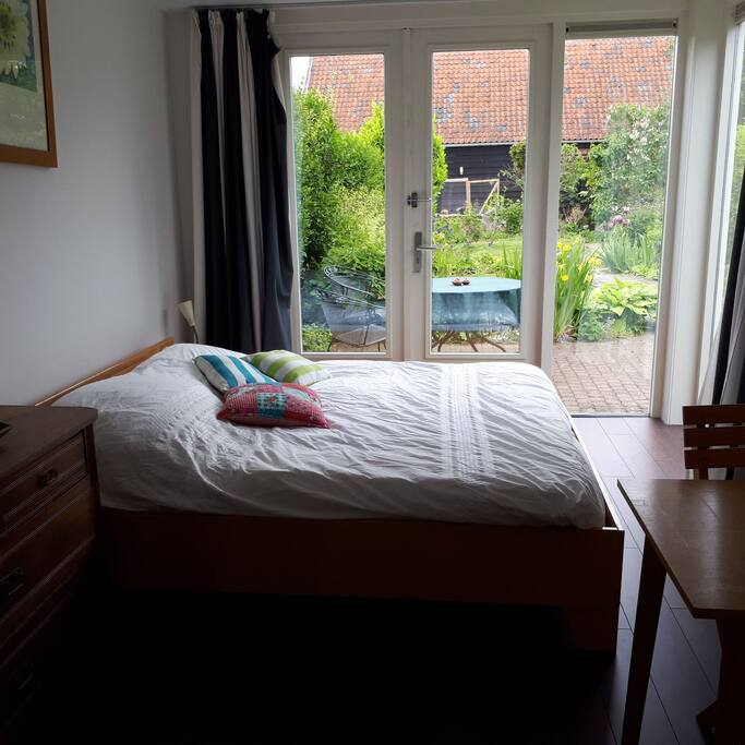 A kingsize bed
