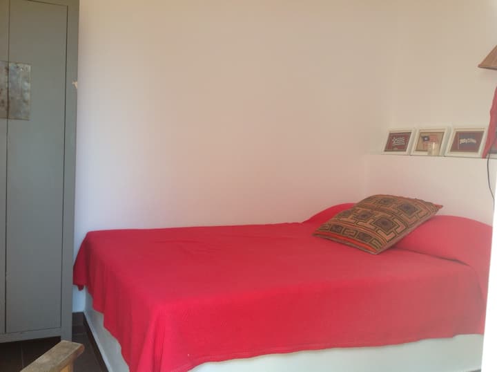 רצפת גינה בחדר השינה