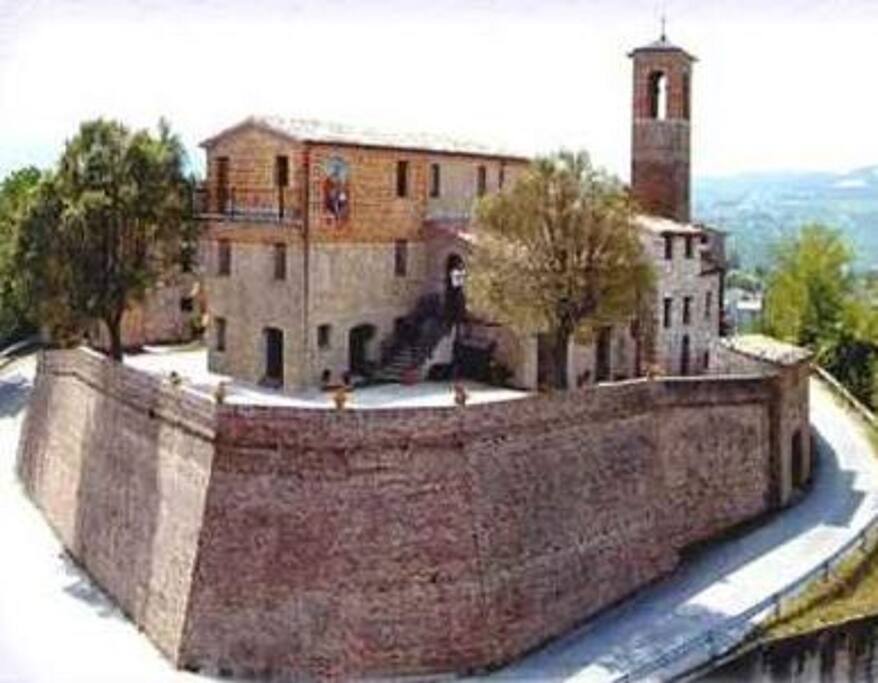 Castello di San Pietro