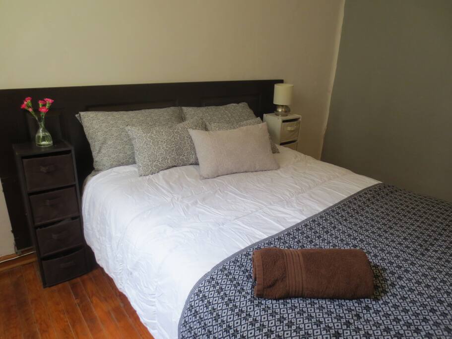 clean and comfortable bed!