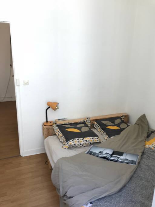 chambre avec lit en 160cmx200cm