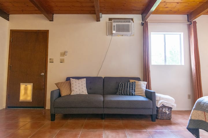 Quiet And Safe Southwest Bungalow - Yuma, AZ