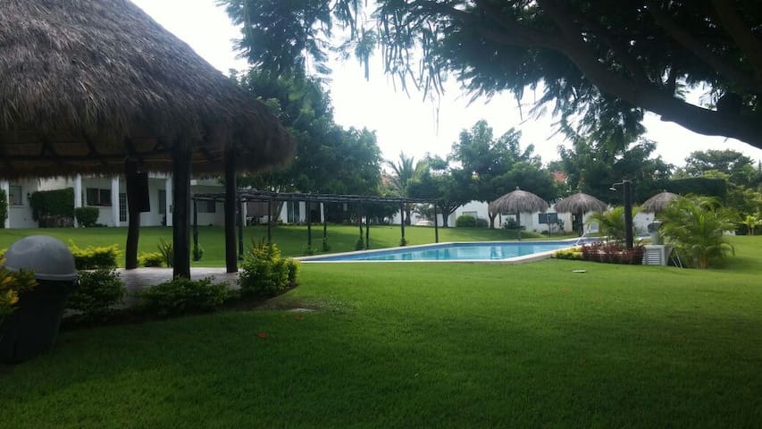 Airbnb La Cruz De Huanacaxtle Vacation Rentals Places