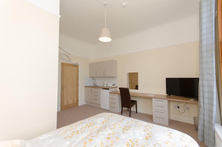 No 3 Perth City Apartments - Flats for Rent in Perth and Kinross, Scotland,  United Kingdom