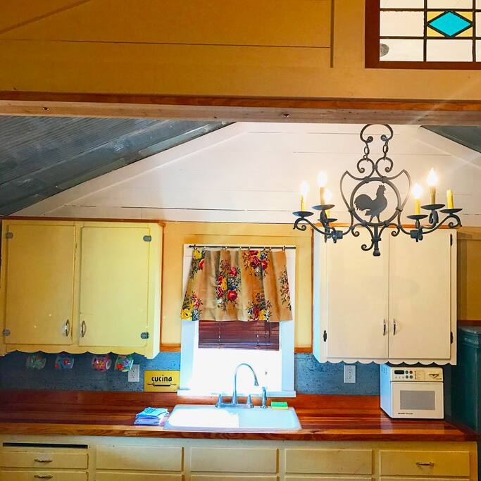 Kitchenette