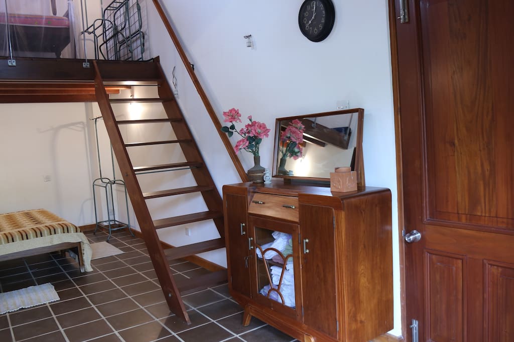 Dressing table and steps to the attic