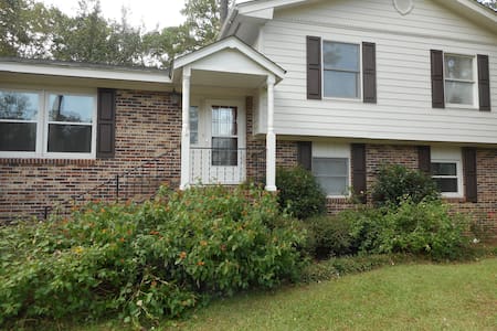 Tucked Away But Close To Everything Unit 2