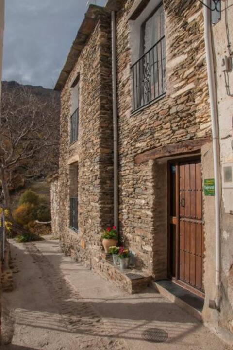Garden-House "La Juana". Rural.Trevélez.Alpujarra