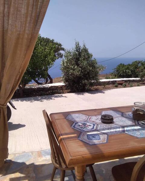 Fully equipped Studio. Overlooking the Aegean Sea