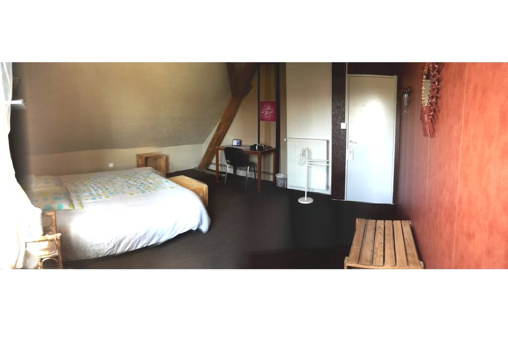 La chambre - the room