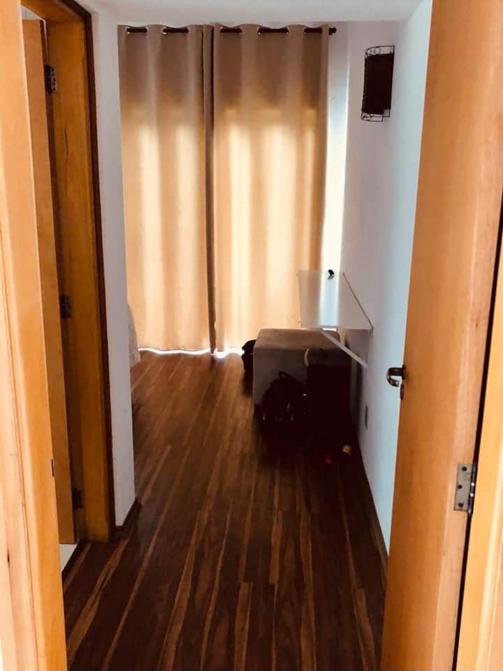 Mlango wa juu wa chumba cha 2