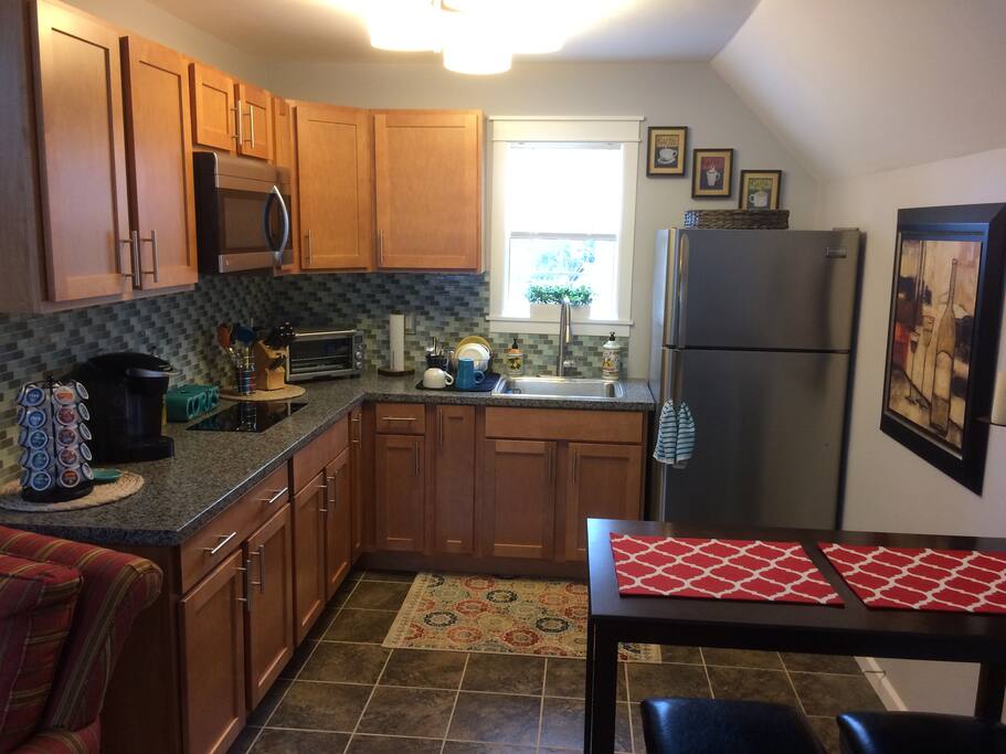 Full kitchen