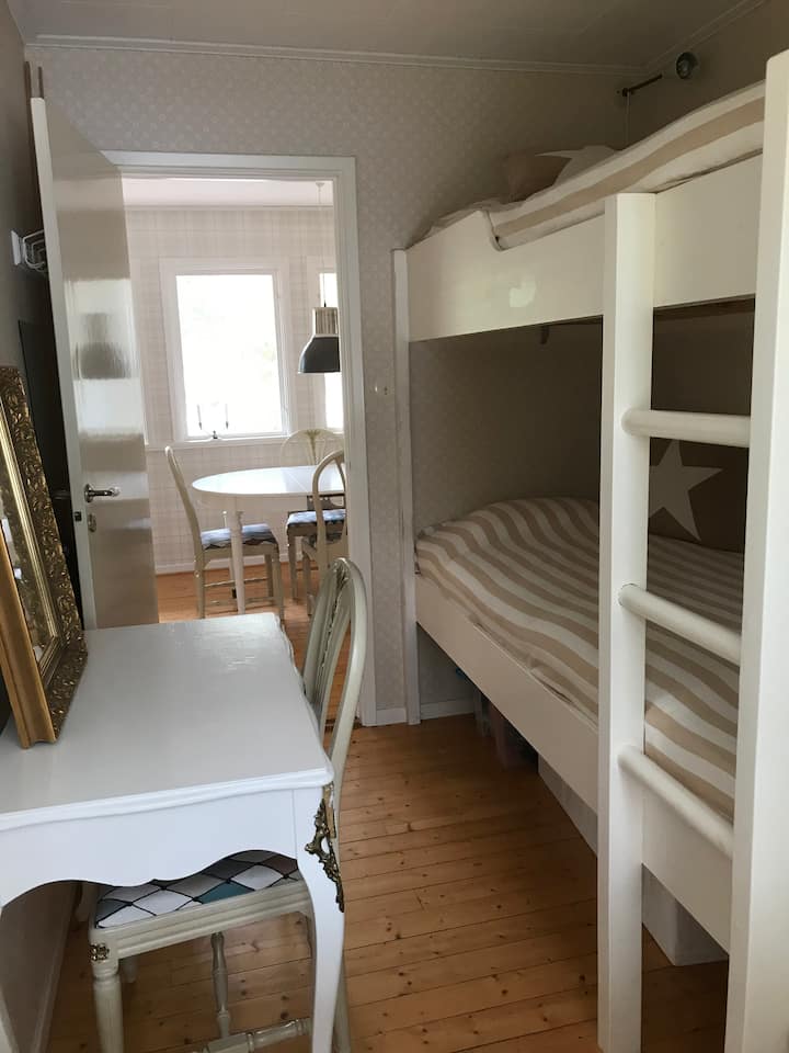 Საწოლი ოთახი 3