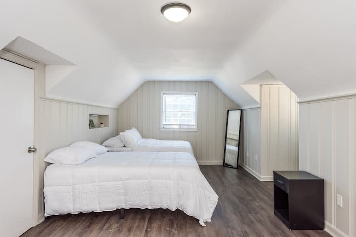 Apartmán na poschodí