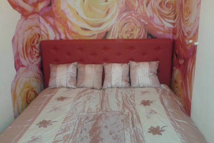 Smíchov Wifi 4kk gallery image 4