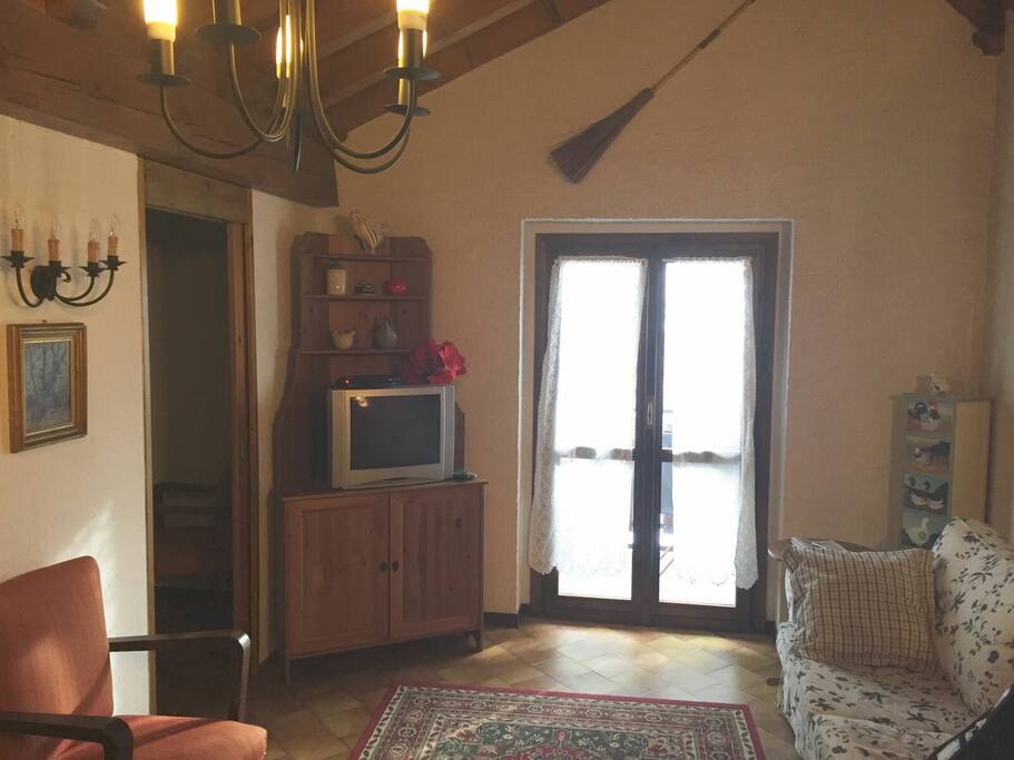alagna valsesia lesbian singles Alagna valsesia, loc ronco for alagna locrofer, single cabin with land appurtenant to renovate with roof in good condition prezzo: € 190. alagna valsesia lesbian singles Alagna valsesia, loc ronco for alagna locrofer, single cabin with land appurtenant to renovate with roof in good condition prezzo: € 190.