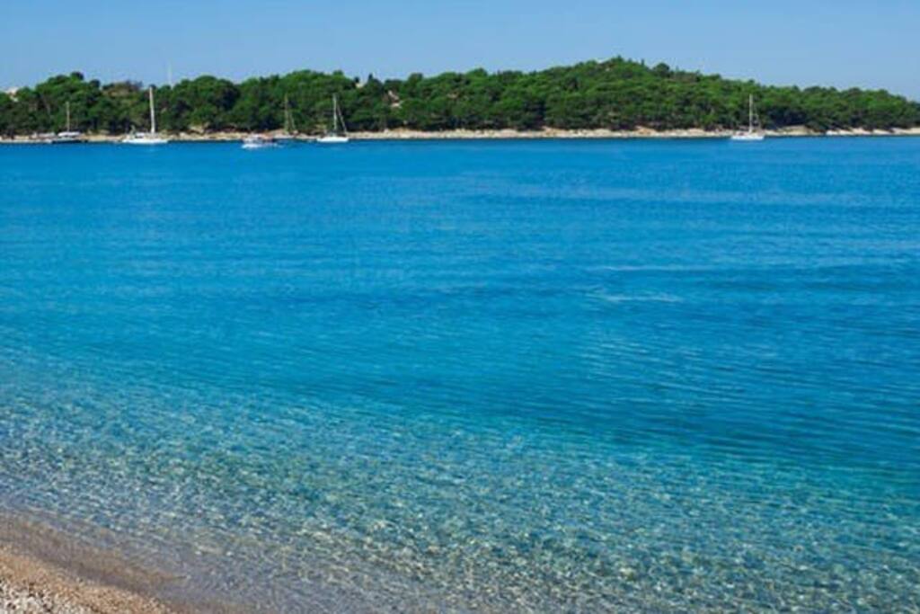 Beautiful beach . 50 m from the apartment