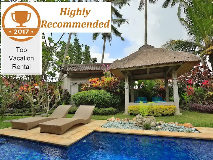 Villa Mimpi-Luxury and great views.