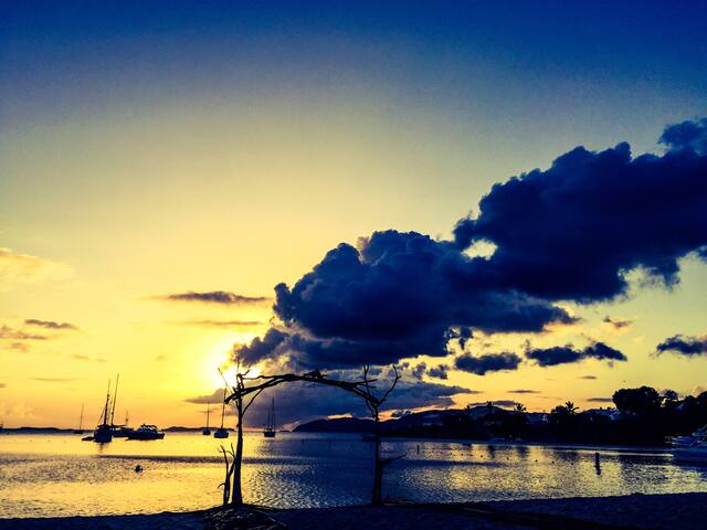 Listing in St Thomas, Usvi