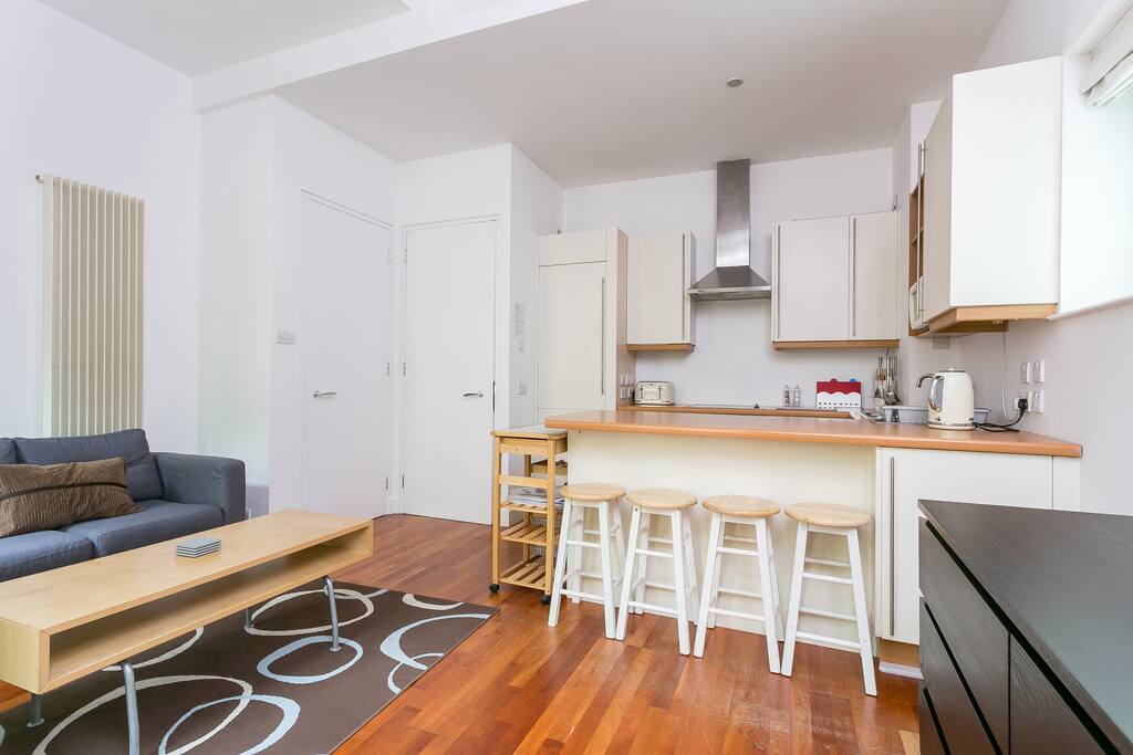 Breakfast Bar