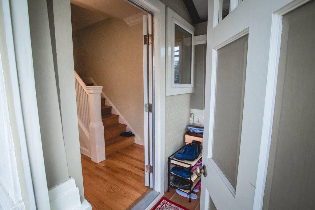 The Main entrance, and stairs to the 3rd floor.