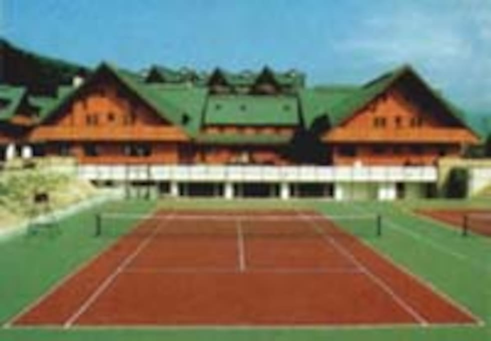Tennis (estivo)