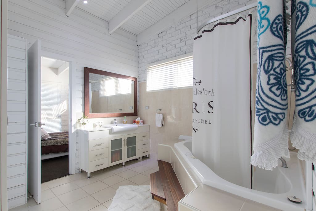 Full size bathroom is equipped with Hair dryer, straightner and powerpoint.