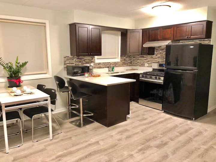 12 Best Airbnb Vacation Rentals In Chinatown, Chicago Updated 2024