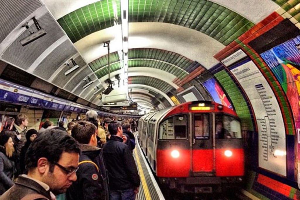 Май таун полиция. Painkiller город на воде. Project zomboid gas station. Painkiller 2004 станция. Secret letter леттриен.