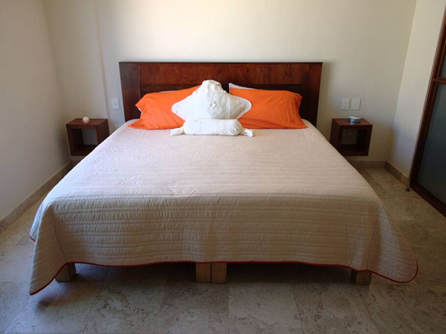 Kingsize Bed