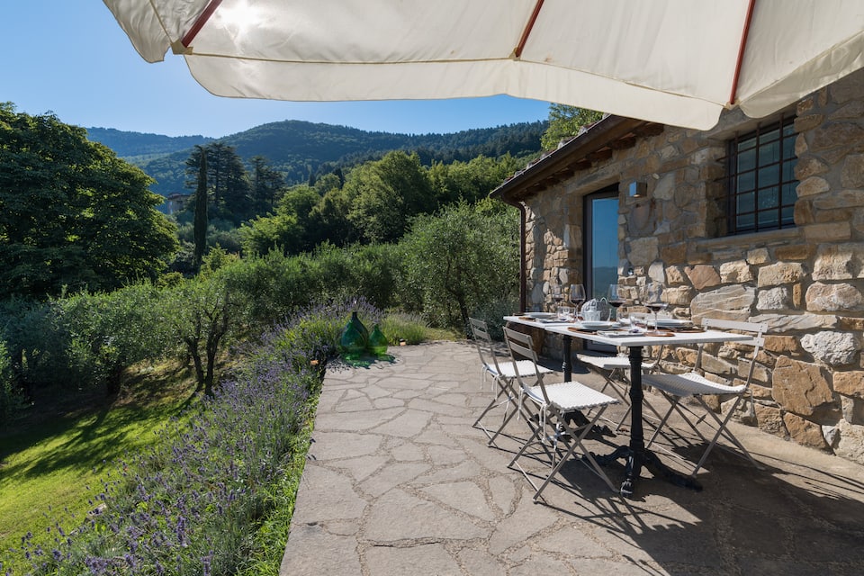 The Moonlit and Sunny Cottage, in a Tuscan olive grove, Vaiano, Tuscany, Italy, photo 9 of 10