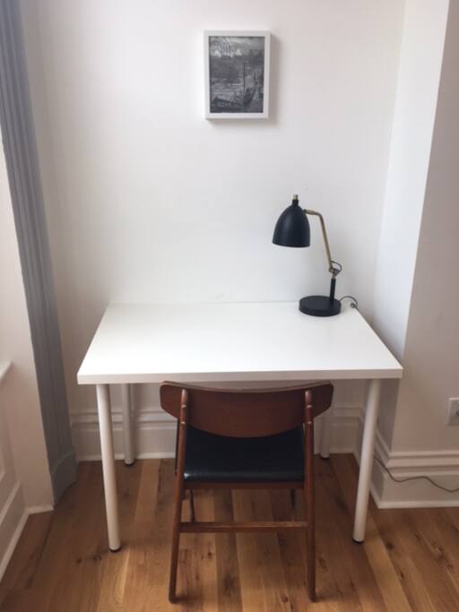 Desk / writing nook