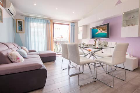 Popular Airbnb listing: Apartment Laguna in Grad Makarska