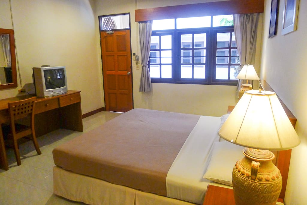 All standard amenities and facilities in room.