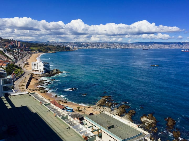 Reñaca Apartment with panoramic view of the beach 7A Condominiums for
