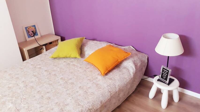 Private room in shared house