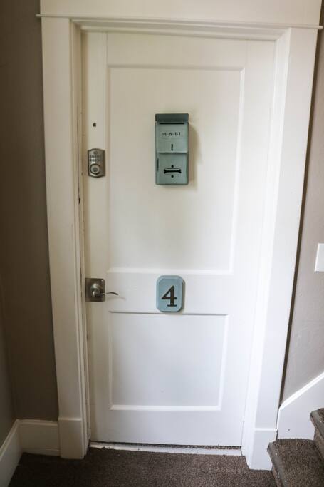 Second floor Apt. 4.