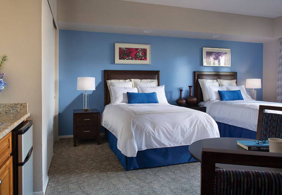 Two queen sized beds.