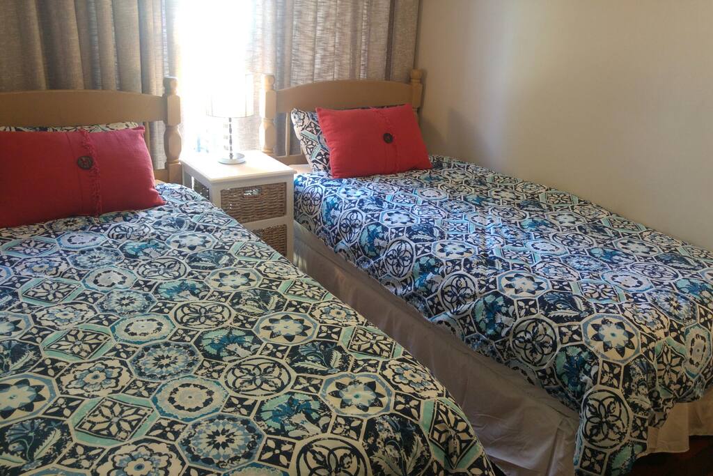 2nd Cosy bedroom with bic