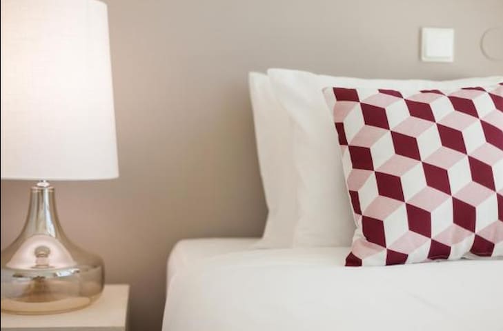 Your Lisbon Home Oriente gallery image 5